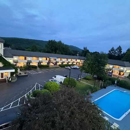 The Black Mountain Inn Brattleboro Kültér fotó